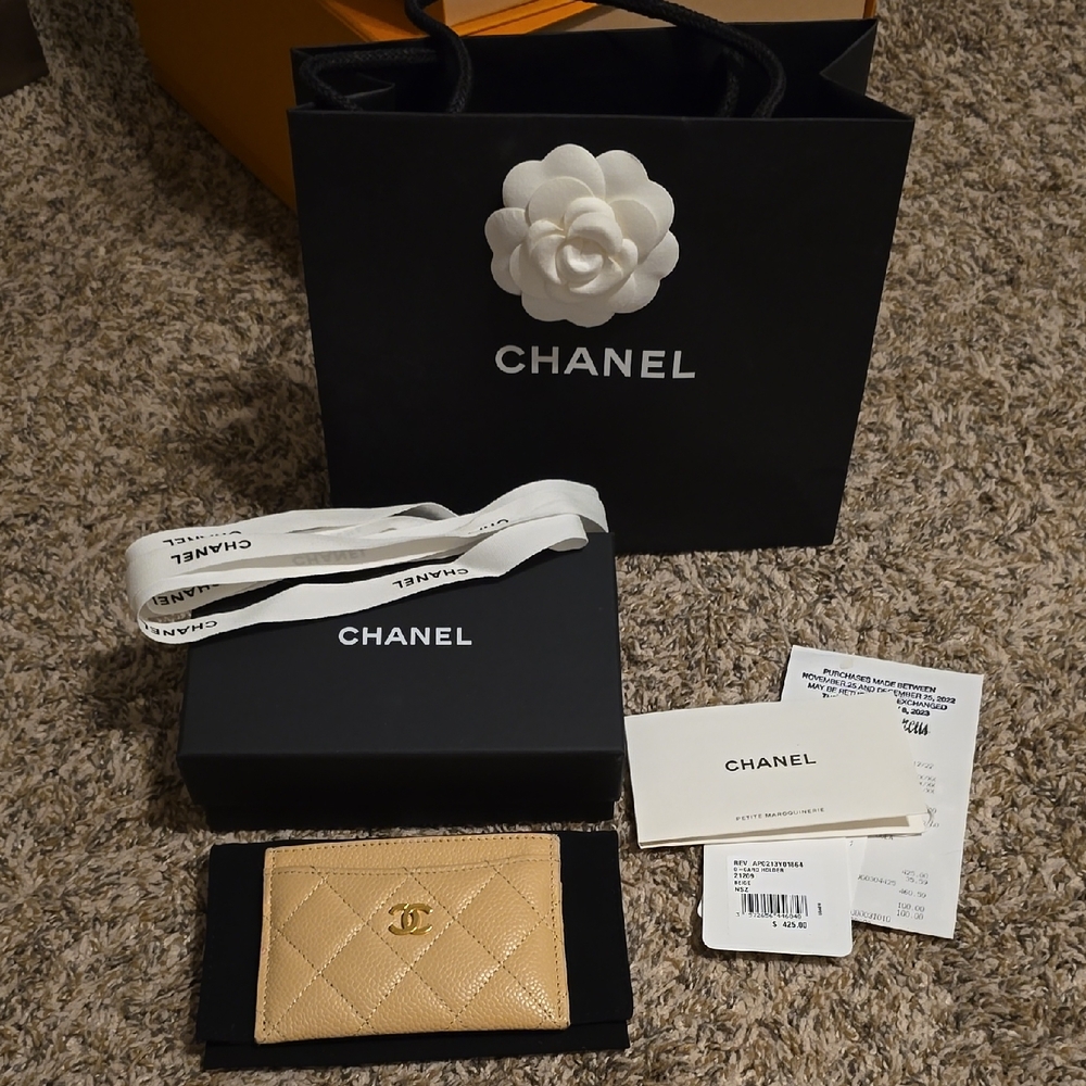 Chanel Beige Quilted Card Holder